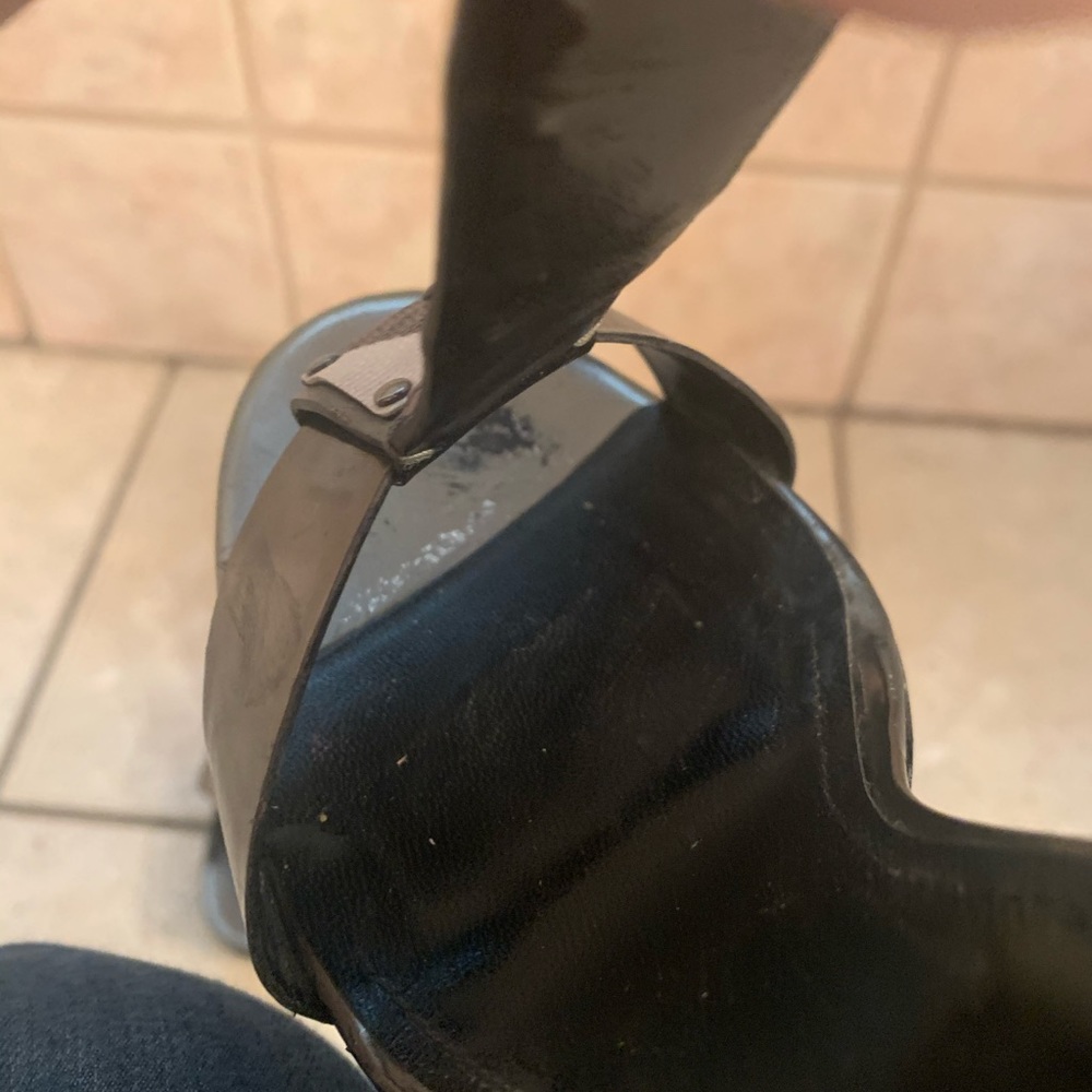 Burberry Sandals - Picture 5 of 9